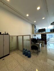 High Street Centre (D6), Office #570490491